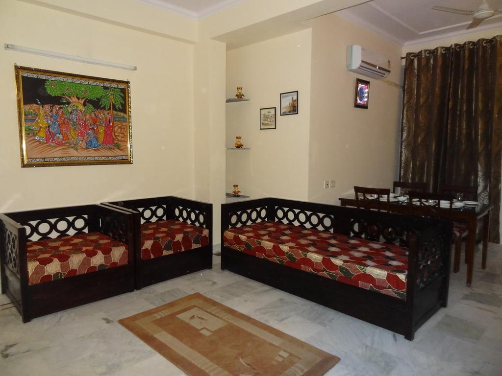 Tulsian Guest House & Apartments Τζαϊπούρ Δωμάτιο φωτογραφία